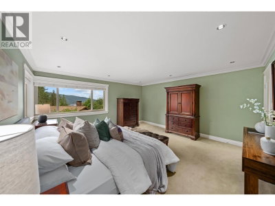 11 ELSDON Bay | Port Moody British Columbia | Slide Image Seventeen