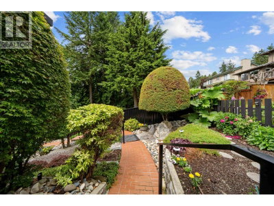 11 ELSDON Bay | Port Moody British Columbia | Slide Image Thirty-six