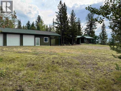 6184 LITTLE FORT 24 Highway | Lone Butte British Columbia | Slide Image Eighteen