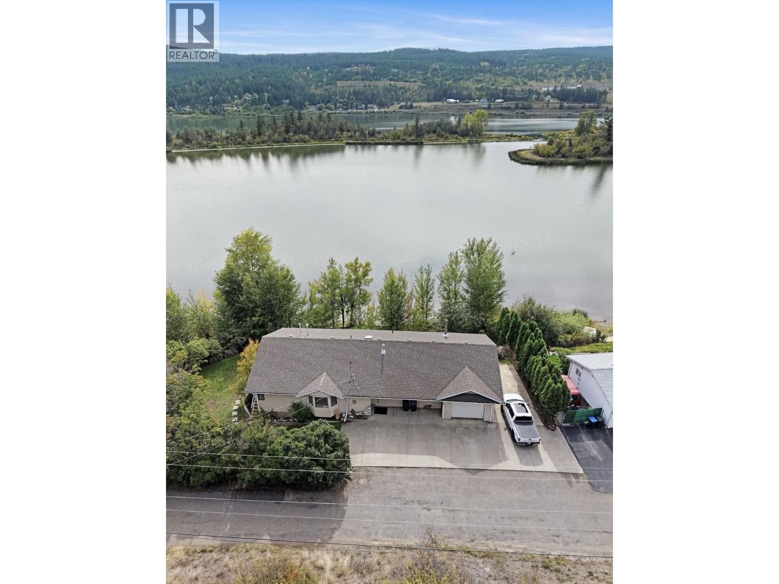 1555 DUNCAN Road, Williams Lake, British Columbia V2G 5K5
