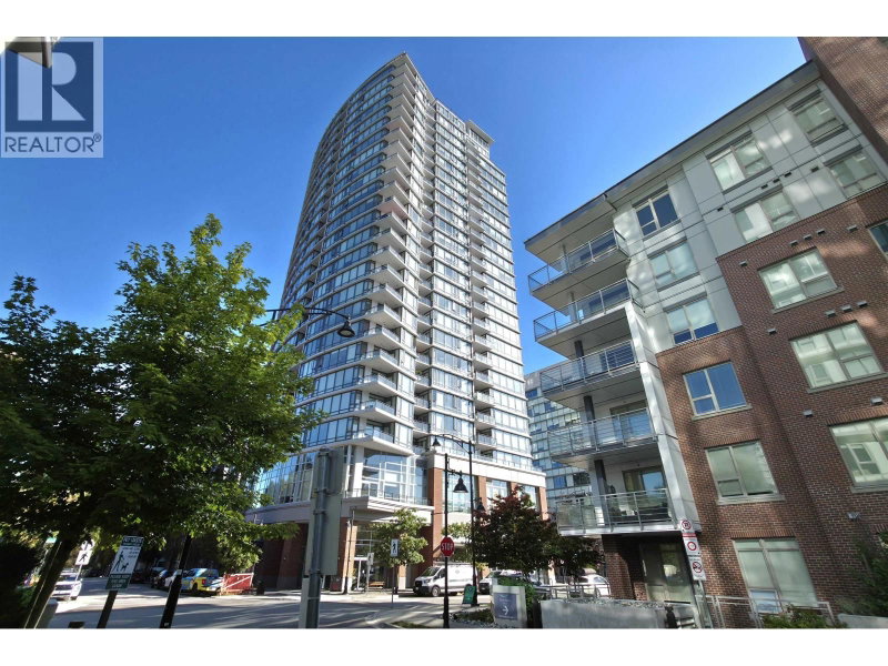 400 CAPILANO Road Port Moody British Columbia, V3H 0E1 - 2 Bedrooms Condo For Sale