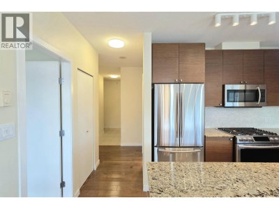 400 CAPILANO Road | Port Moody British Columbia | Slide Image Seventeen