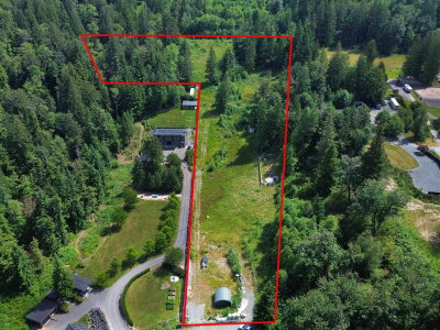 6428 HYFIELD Road | Abbotsford British Columbia | Slide Image Six