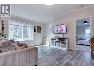 8369 CANTLE Drive | Prince George British Columbia | Slide Image Six