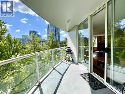 200 NEWPORT Drive | Port Moody British Columbia | Slide Image Ten