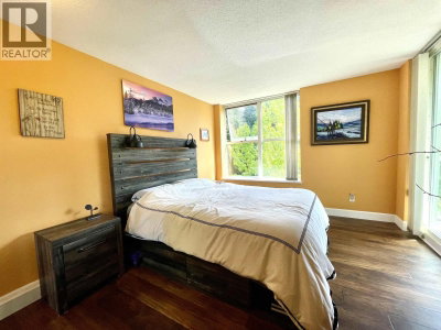 200 NEWPORT Drive | Port Moody British Columbia | Slide Image Five