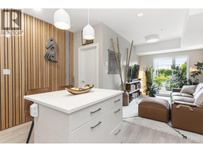38033 SECOND Avenue | Squamish British Columbia | Slide Image Eight