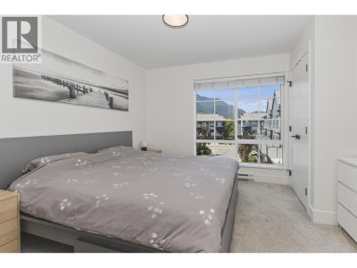 1329 HALYARD Place | Squamish British Columbia | Slide Image Eleven