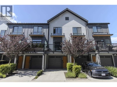 1329 HALYARD Place | Squamish British Columbia | Slide Image Twenty-two