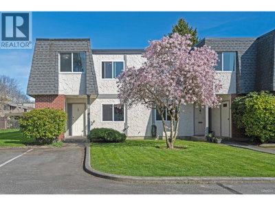 10840 SPRINGMONT Drive | Richmond British Columbia | Slide Image One