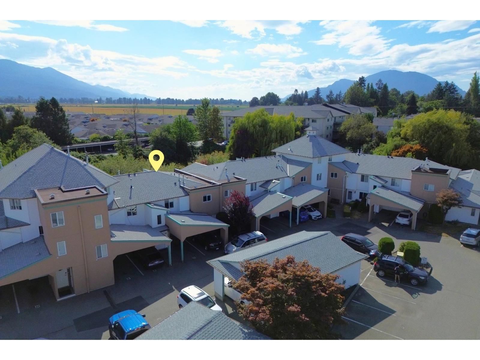 7715 LUCKAKUCK Place, Chilliwack, British Columbia V2R 3N6