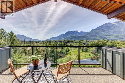 41155 ROCKRIDGE Place | Squamish British Columbia | Slide Image Twenty