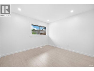 6038 GILLEY Avenue | Burnaby British Columbia | Slide Image Fifteen