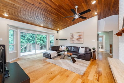 6115 SUNWOOD Drive | Delta British Columbia | Slide Image Twelve