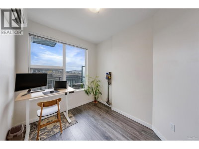 9366 TOMICKI Avenue | Richmond British Columbia | Slide Image Twelve