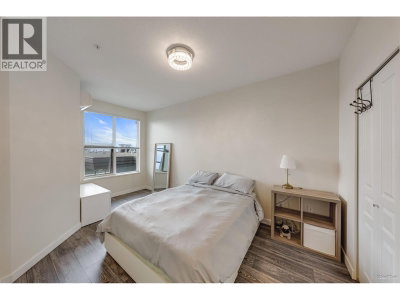 9366 TOMICKI Avenue | Richmond British Columbia | Slide Image Thirteen