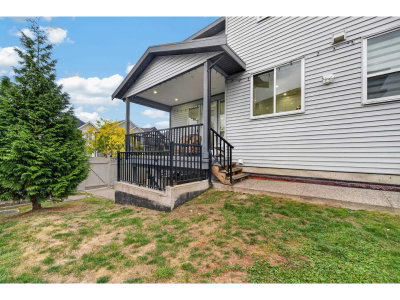 5947 140B Street | Surrey British Columbia | Slide Image Twenty-seven