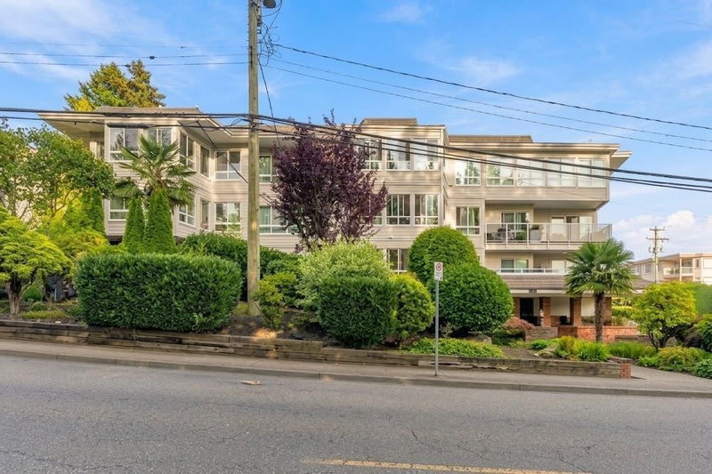 1322 MARTIN Street White Rock British Columbia, V4B 3W5 - 2 Bedrooms Condo For Sale