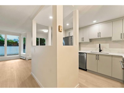 1322 MARTIN Street | White Rock British Columbia | Slide Image Eight