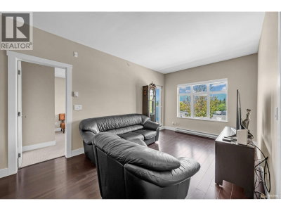 4710 HASTINGS Street | Burnaby British Columbia | Slide Image Ten