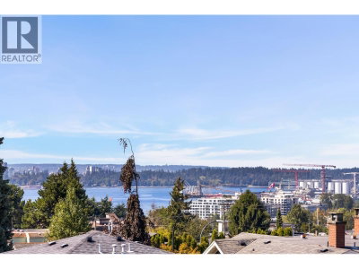 265 6TH Street | North Vancouver British Columbia | Slide Image Thirty-eight