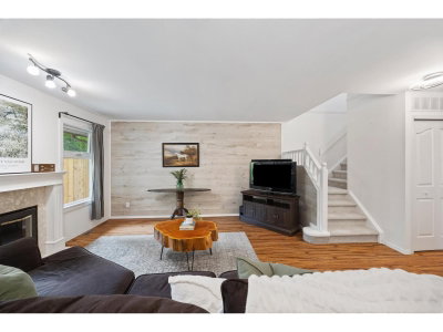 9045 WALNUT GROVE Drive | Langley British Columbia | Slide Image Twelve