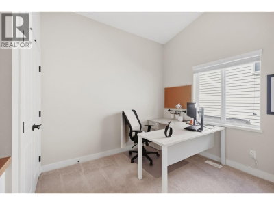 23158 112B Avenue | Maple Ridge British Columbia | Slide Image Seventeen