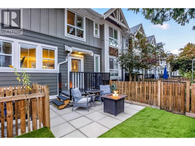 9989 240A Street | Maple Ridge British Columbia | Slide Image Twenty-seven