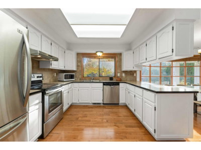 34869 EVERETT Drive | Abbotsford British Columbia | Slide Image Fourteen