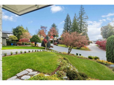 34869 EVERETT Drive | Abbotsford British Columbia | Slide Image Four