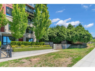 13931 FRASER Highway | Surrey British Columbia | Slide Image Nineteen