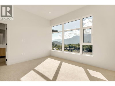 3407 MAMQUAM Road | Squamish British Columbia | Slide Image Twenty