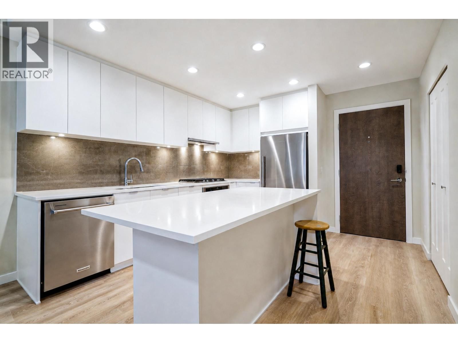 307 - 615 COTTONWOOD AVENUE Image 7