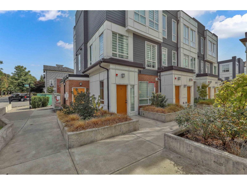 18850 72A Avenue Surrey British Columbia, V4N 6X2 - 2 Bedrooms Condo For Sale