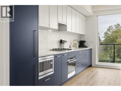 375 CLAYTON Street | Coquitlam British Columbia | Slide Image Nine