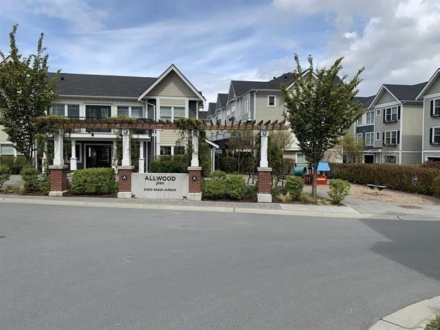 32633 SIMON Avenue, Abbotsford, British Columbia V2T 0G9