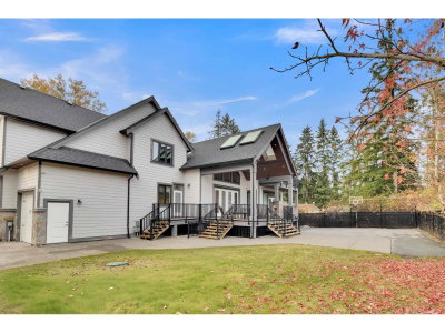 7434 202A Street | Langley British Columbia | Slide Image Forty