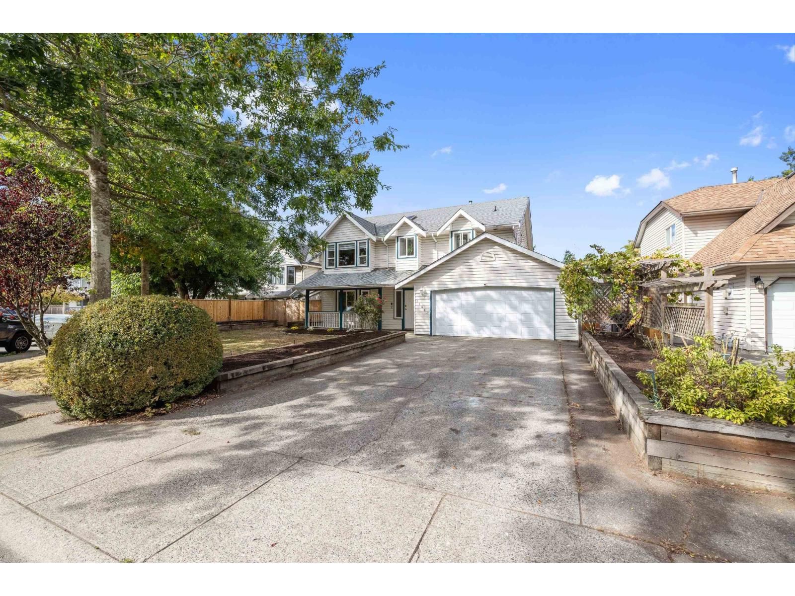 21647 50A Avenue, Langley, British Columbia V3A 8W9