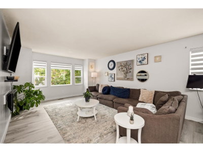 21647 50A Avenue | Langley British Columbia | Slide Image Twelve