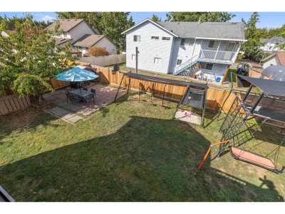 21647 50A Avenue | Langley British Columbia | Slide Image Thirty-seven