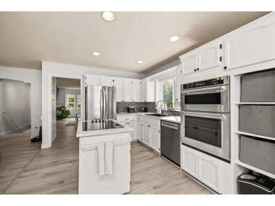 21647 50A Avenue | Langley British Columbia | Slide Image Seven
