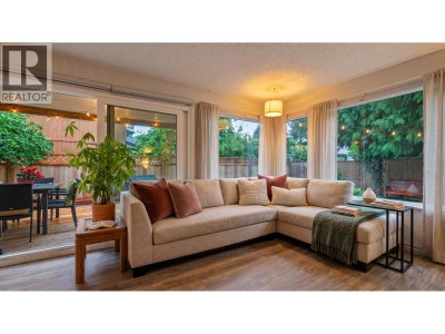 886 PINEBROOK Place | Coquitlam British Columbia | Slide Image Three