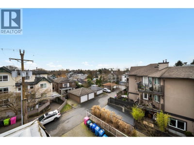 1950 11TH Avenue | Vancouver British Columbia | Slide Image Eight