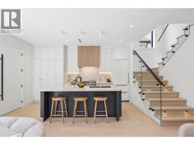 2815 TRINITY Street | Vancouver British Columbia | Slide Image Seventeen