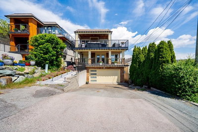 976 PARKER Street | White Rock British Columbia | Slide Image Three