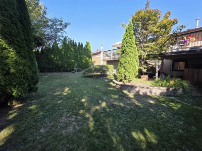 8135 WAXBERRY Crescent | Mission British Columbia | Slide Image Two
