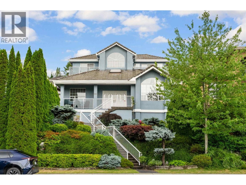 116 RAVINE Drive Port Moody British Columbia, V3H 4T2 - 6 Bedrooms Home For Sale
