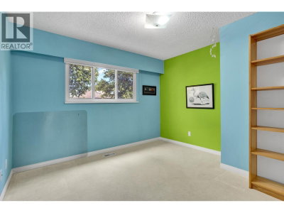 2412 40TH Avenue | Vancouver British Columbia | Slide Image Thirteen