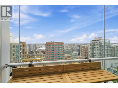 777 RICHARDS Street | Vancouver British Columbia | Slide Image Twelve