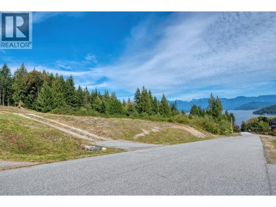 604 WOODLAND Avenue | Gibsons British Columbia | Slide Image Eleven